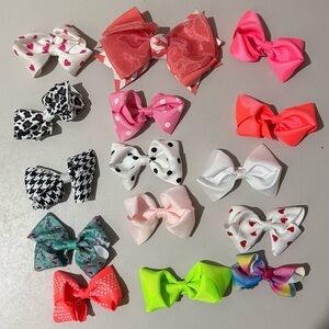 Assortment of Colorful Bow Hairclips.